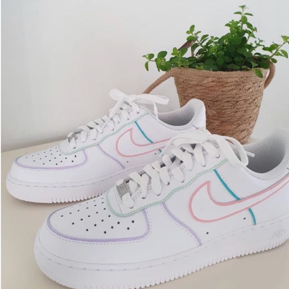 Outline Custom AF1